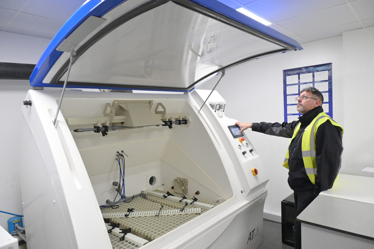 Cyclic corrosion chamber at Inlex Locking Ltd