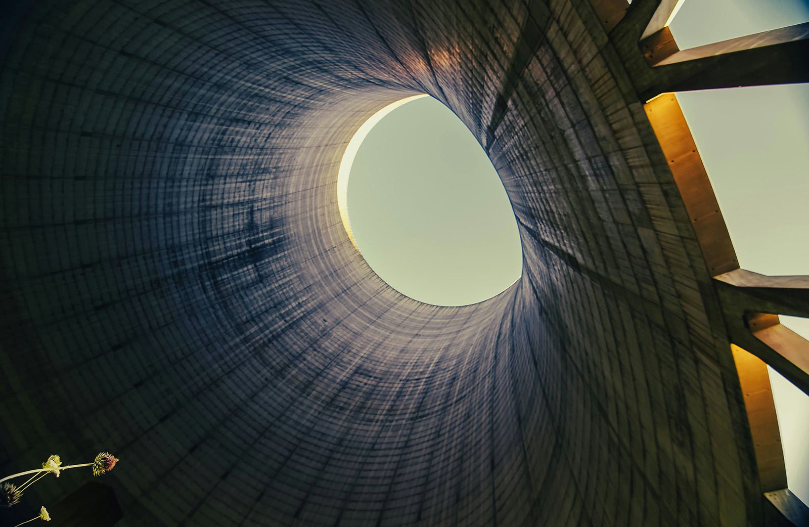 Nuclear power station